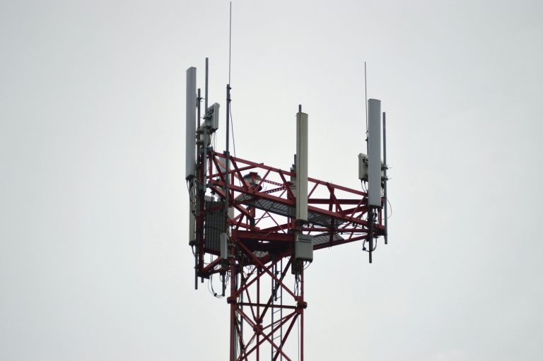 Unlocking the Future: How Quantum Internet Revolutionizes Data Transmission