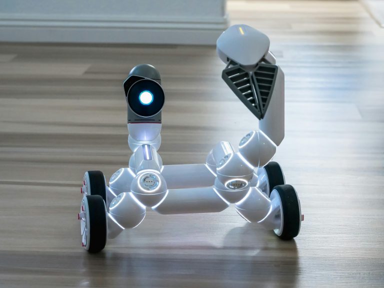 Smart Home Tech: How AI Is Revolutionizing Modern Living Spaces